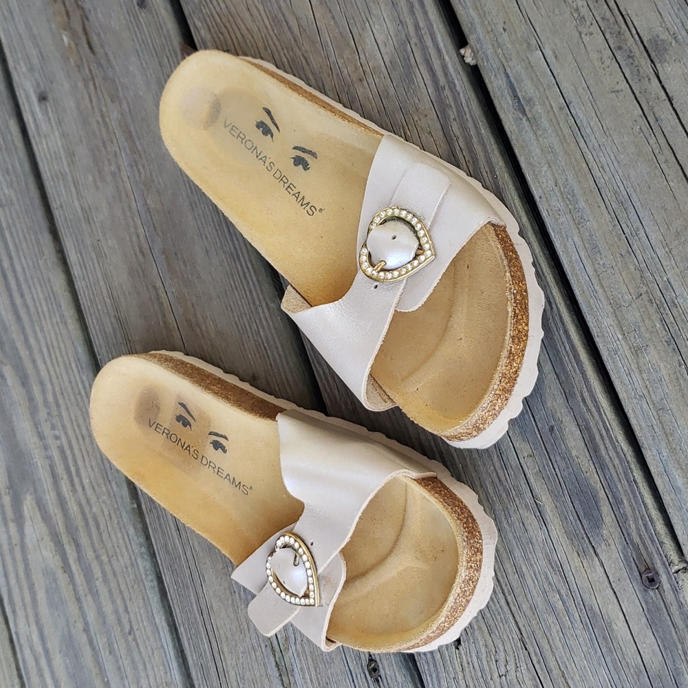 Birkenstock Verona's Dream Slide Sandals size 39 gold